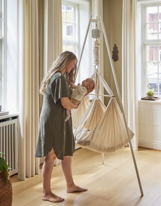 Dupla hintaágy Membantu ikreknek